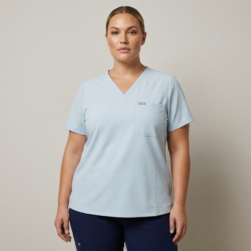 FIGS Catarina One-Pocket Scrub Top Light Blue XL NWT  Technical Collection